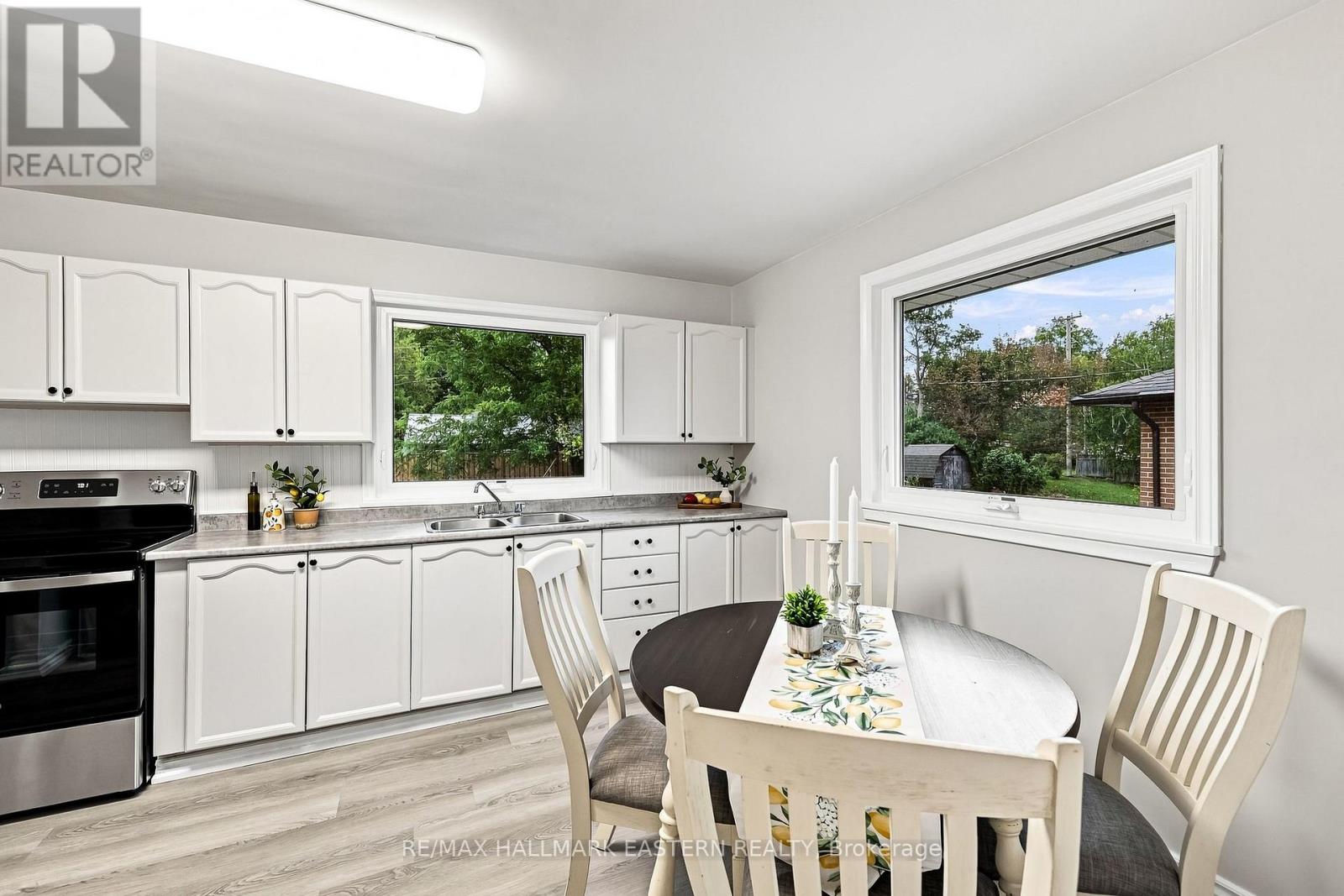 22 KINGDON AVENUE - Image 13