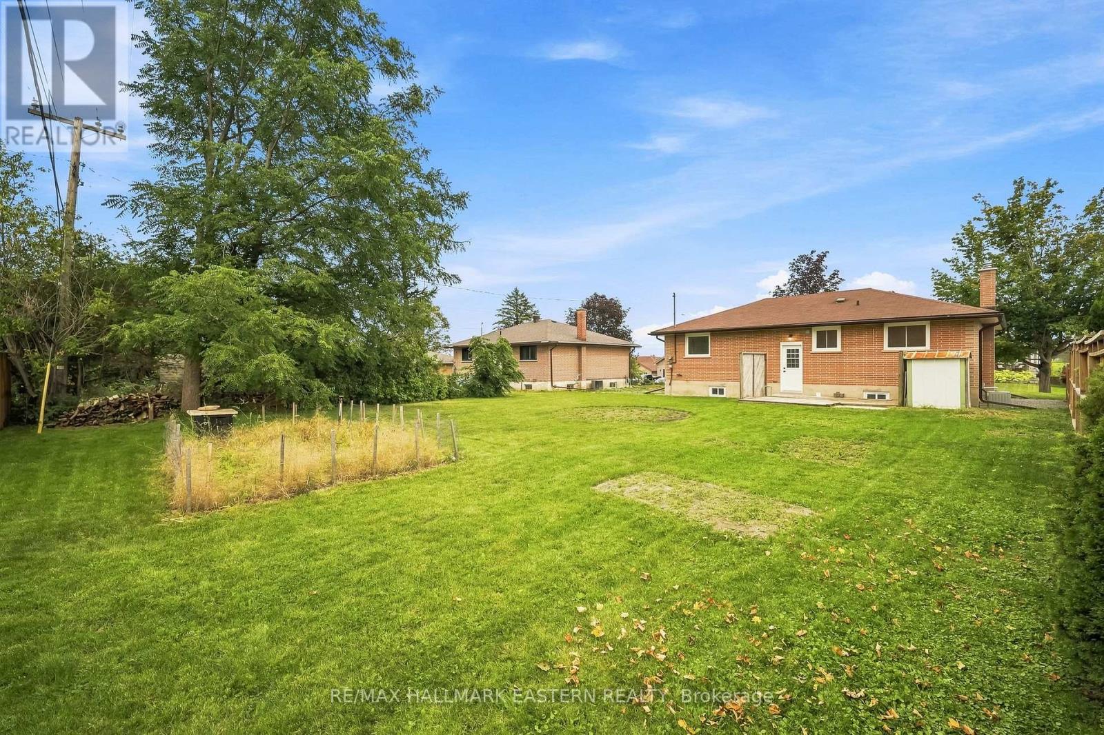 22 KINGDON AVENUE - Image 25