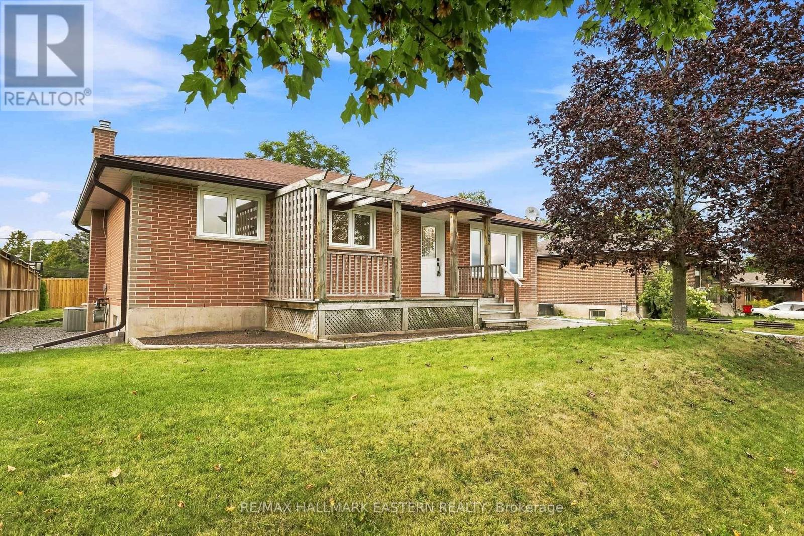 22 KINGDON AVENUE - Image 33