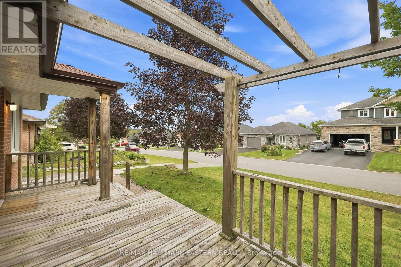22 KINGDON AVENUE - Image 39