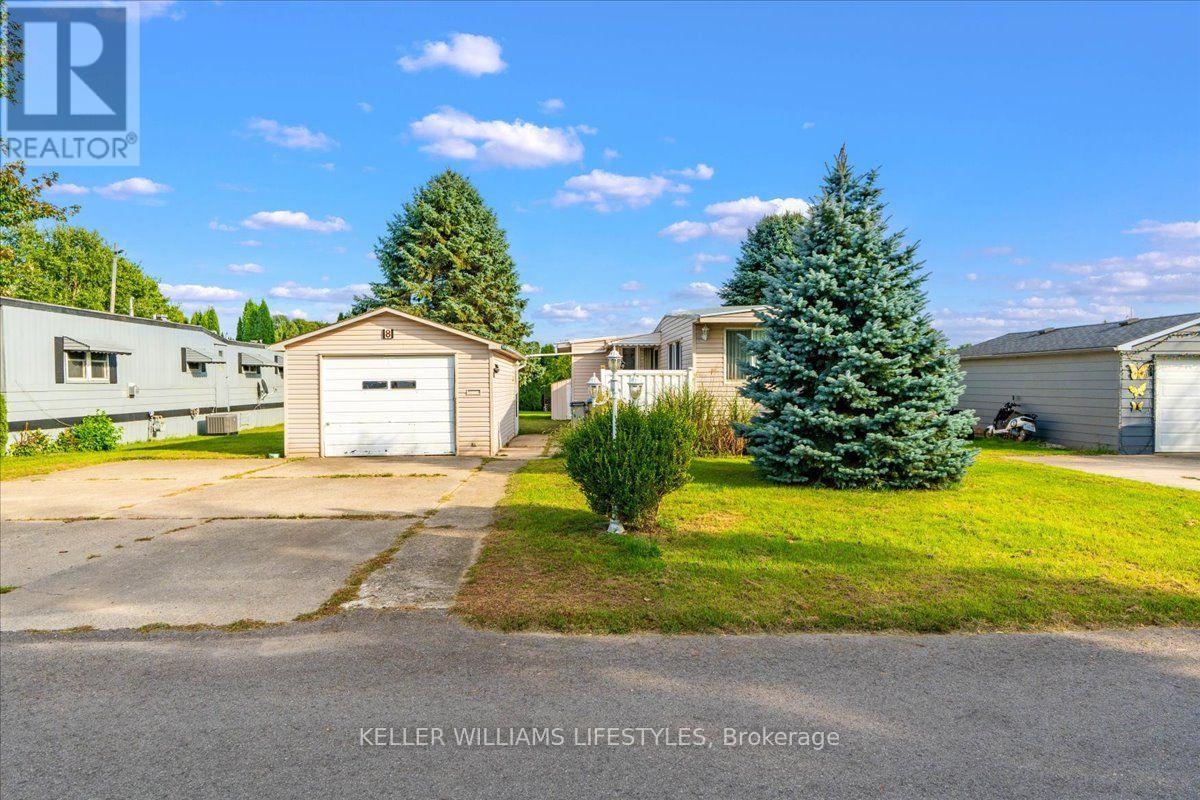 8 STEWART STREET, Strathroy-Caradoc (SE) — photo 3
