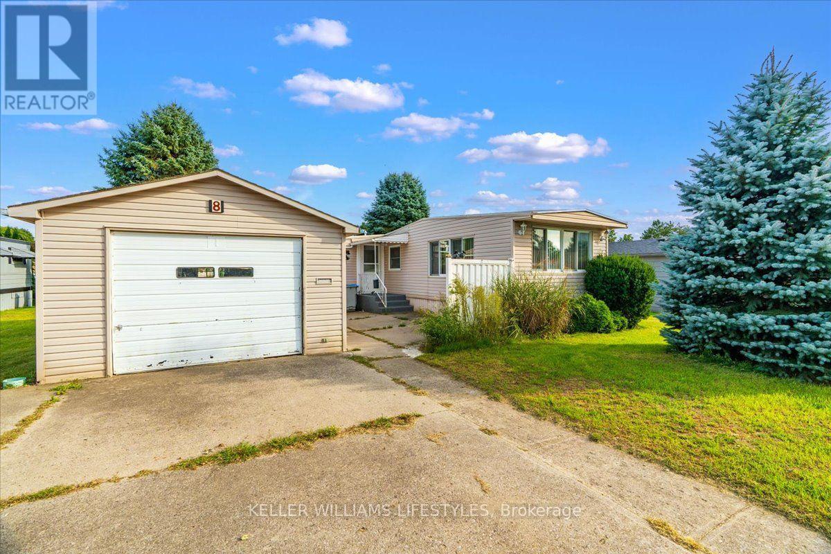 8 STEWART STREET, Strathroy-Caradoc (SE) — photo 4