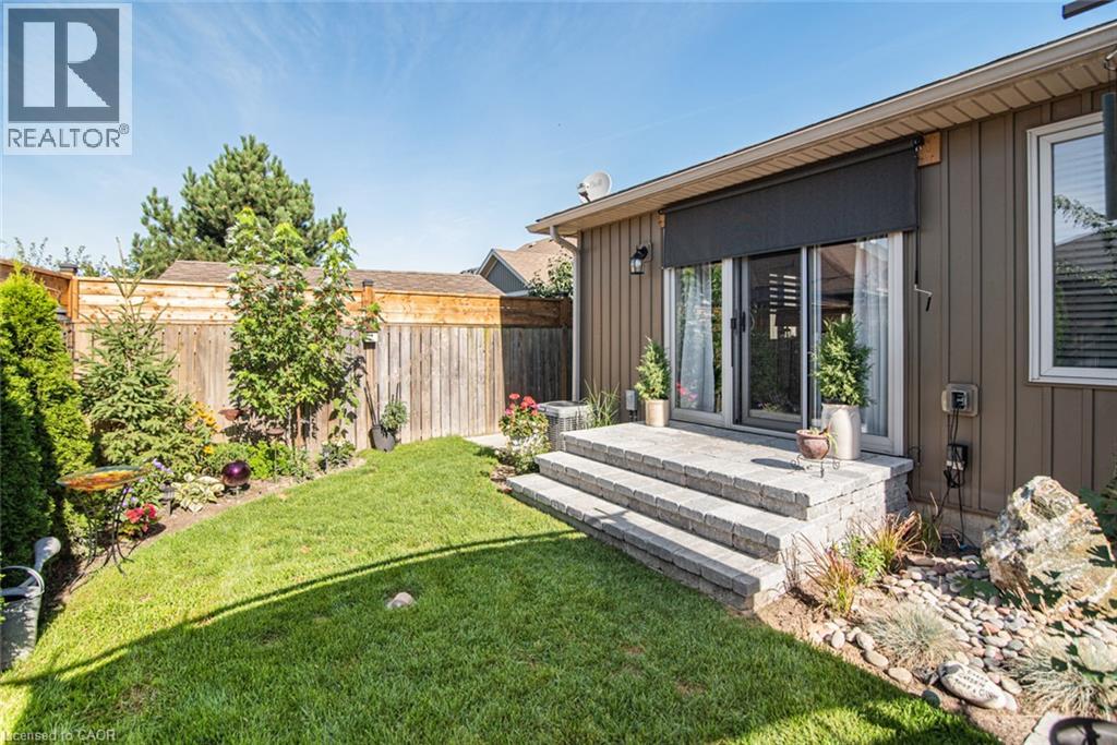 70 POSTMA Drive - Image 34