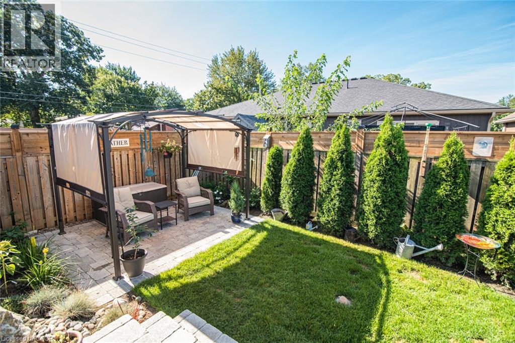70 POSTMA Drive - Image 40