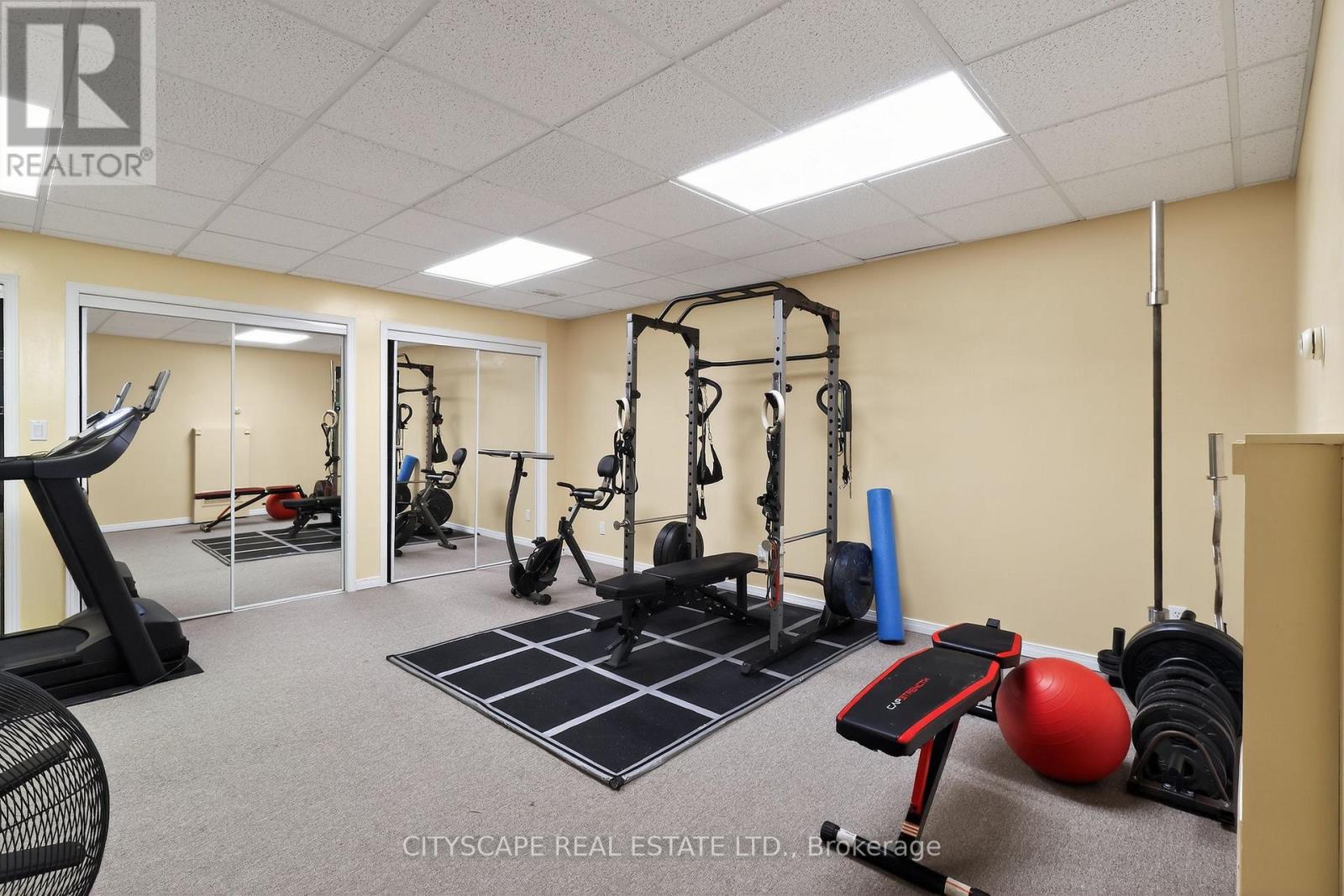 1100 EARNHART STREET - Image 36