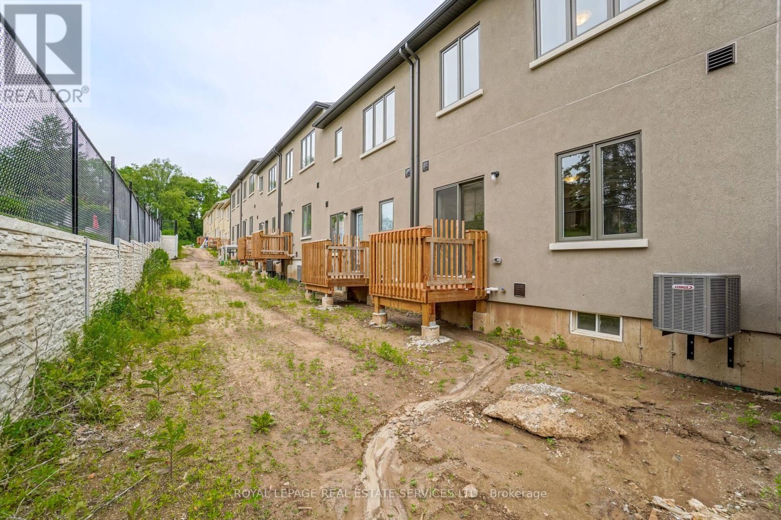 #2 515 GARNER ROAD W - 28