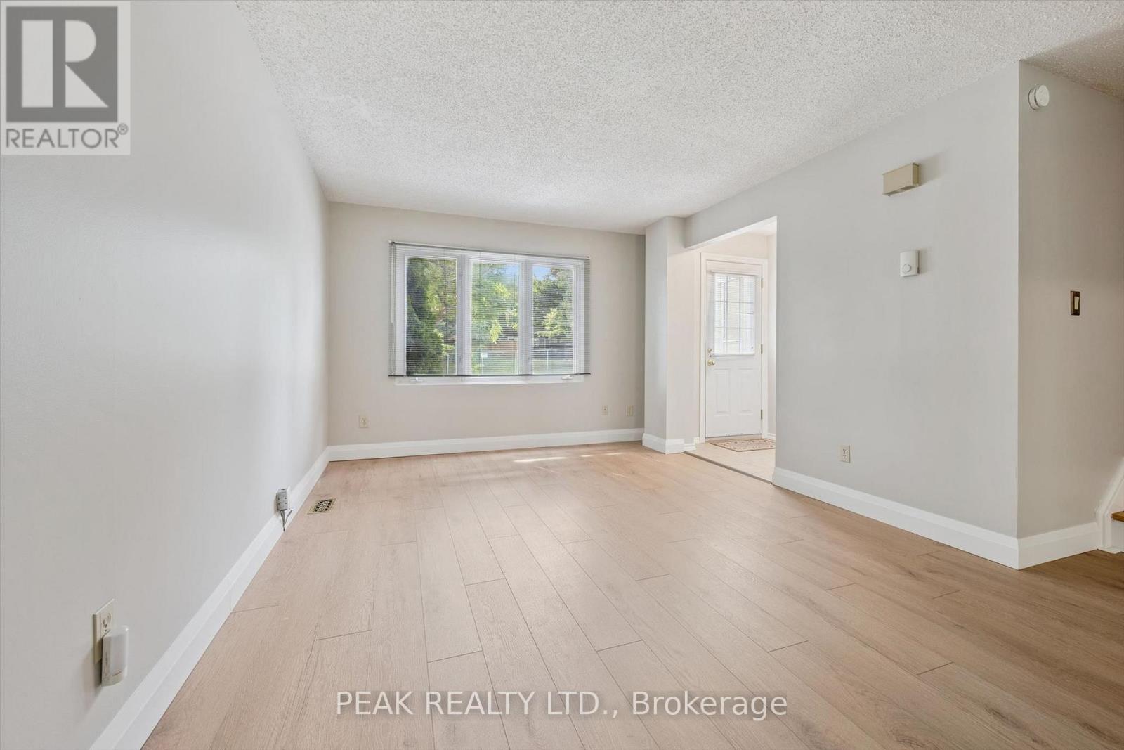 657B ALBERT STREET - 13