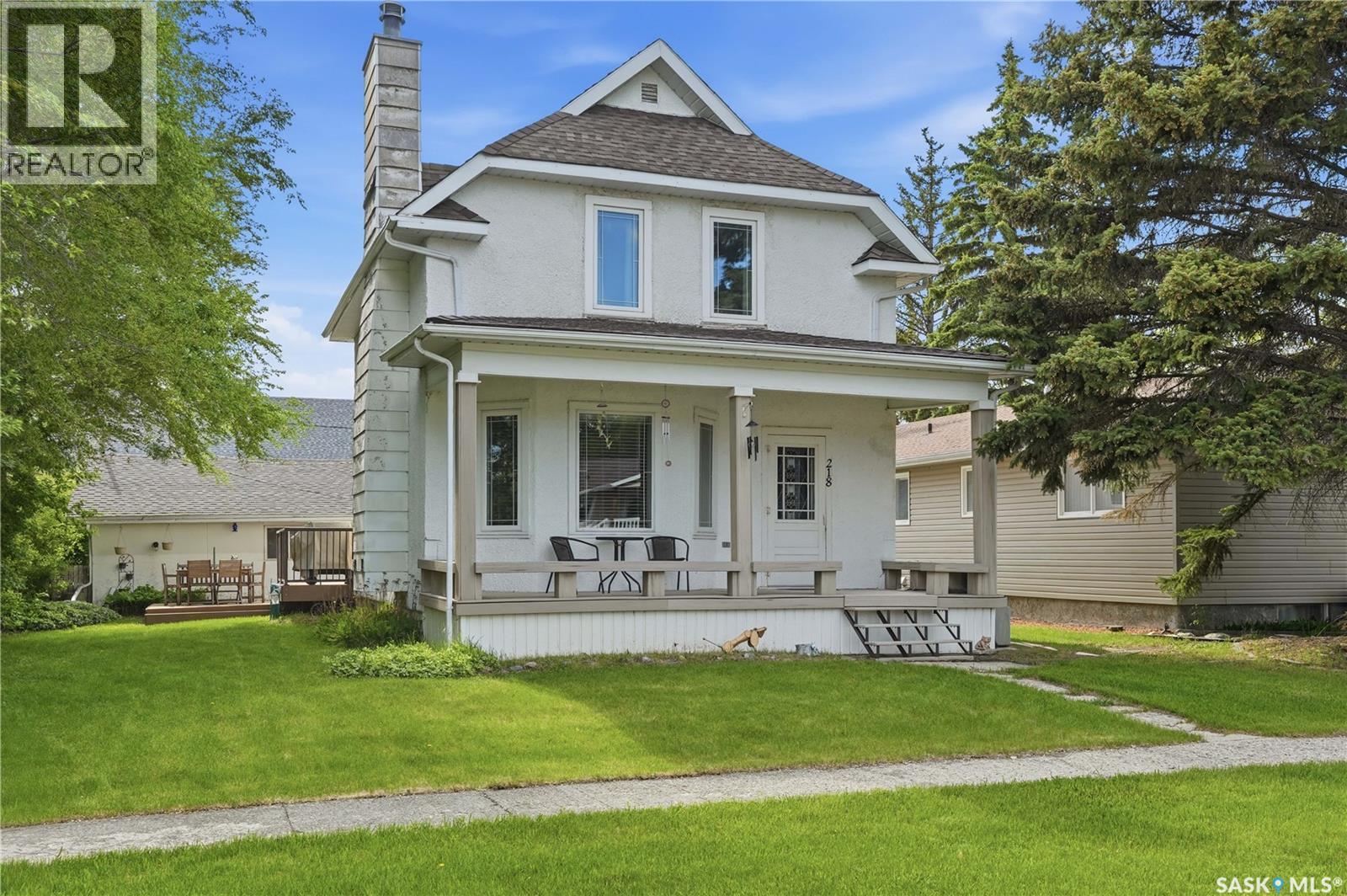 218 Lansdowne STREET E, Cupar — photo 2