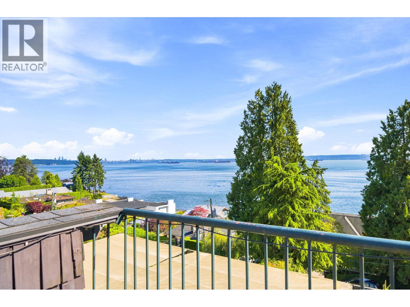 3396 MARINE DRIVE, West Vancouver
