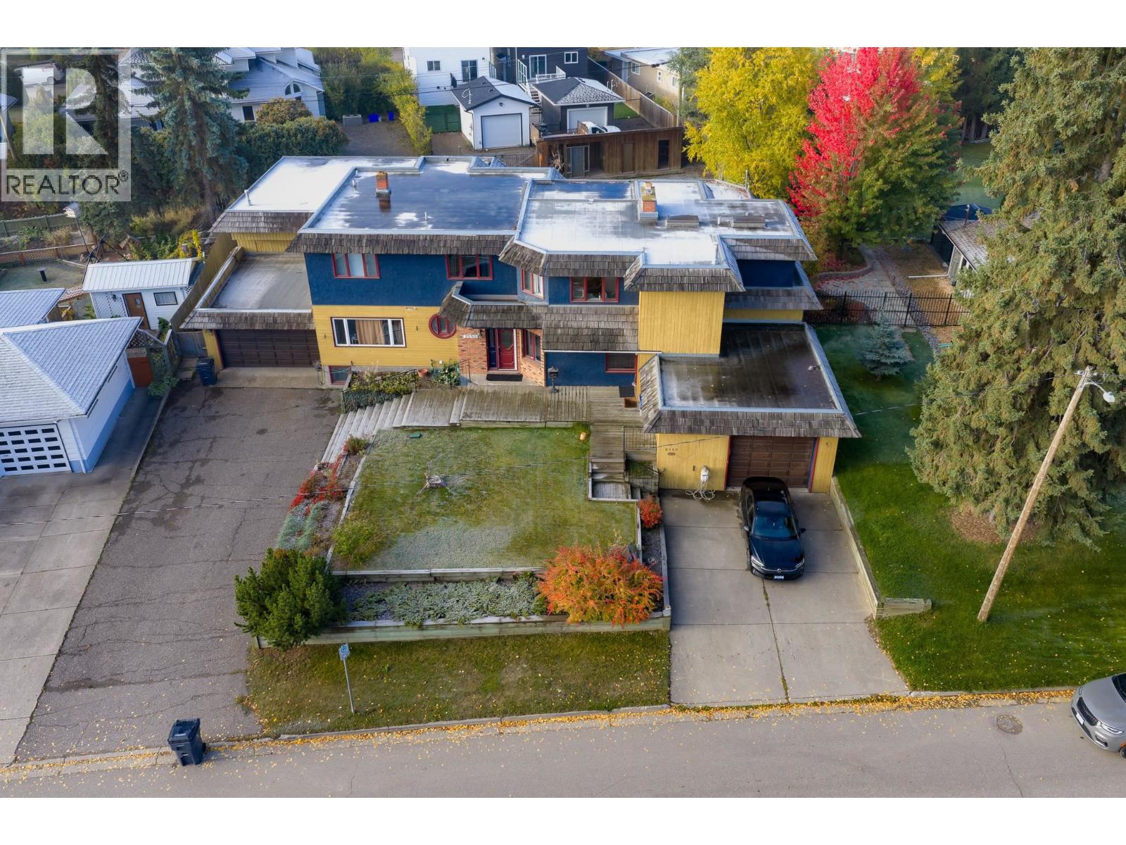 2550 LAURIER CRESCENT - 20