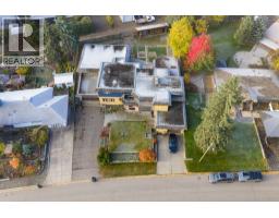 Photo 19 of 38, 2550 LAURIER CRESCENT · Prince George, BC