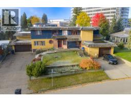Photo 24 of 38, 2550 LAURIER CRESCENT · Prince George, BC
