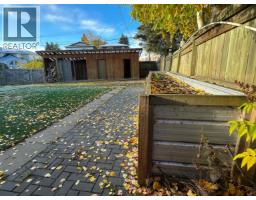 Photo 28 of 38, 2550 LAURIER CRESCENT · Prince George, BC