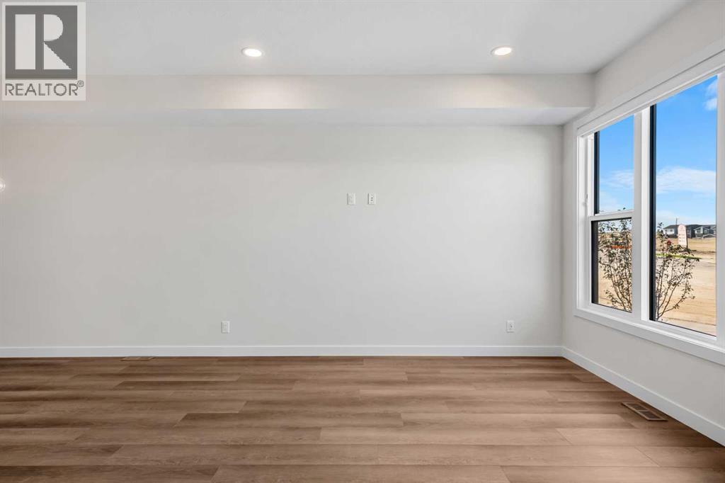 2057 Vantage Way SW, Vantage Rise, Airdrie photo 4
