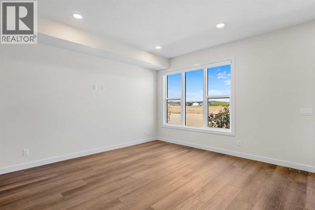 2057 Vantage Way SW, Vantage Rise, Airdrie photo 3