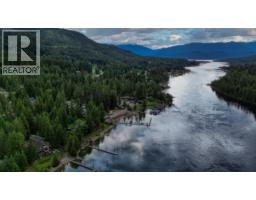 7022 Highway 3a, Balfour, BC V1L6R9 Photo 9