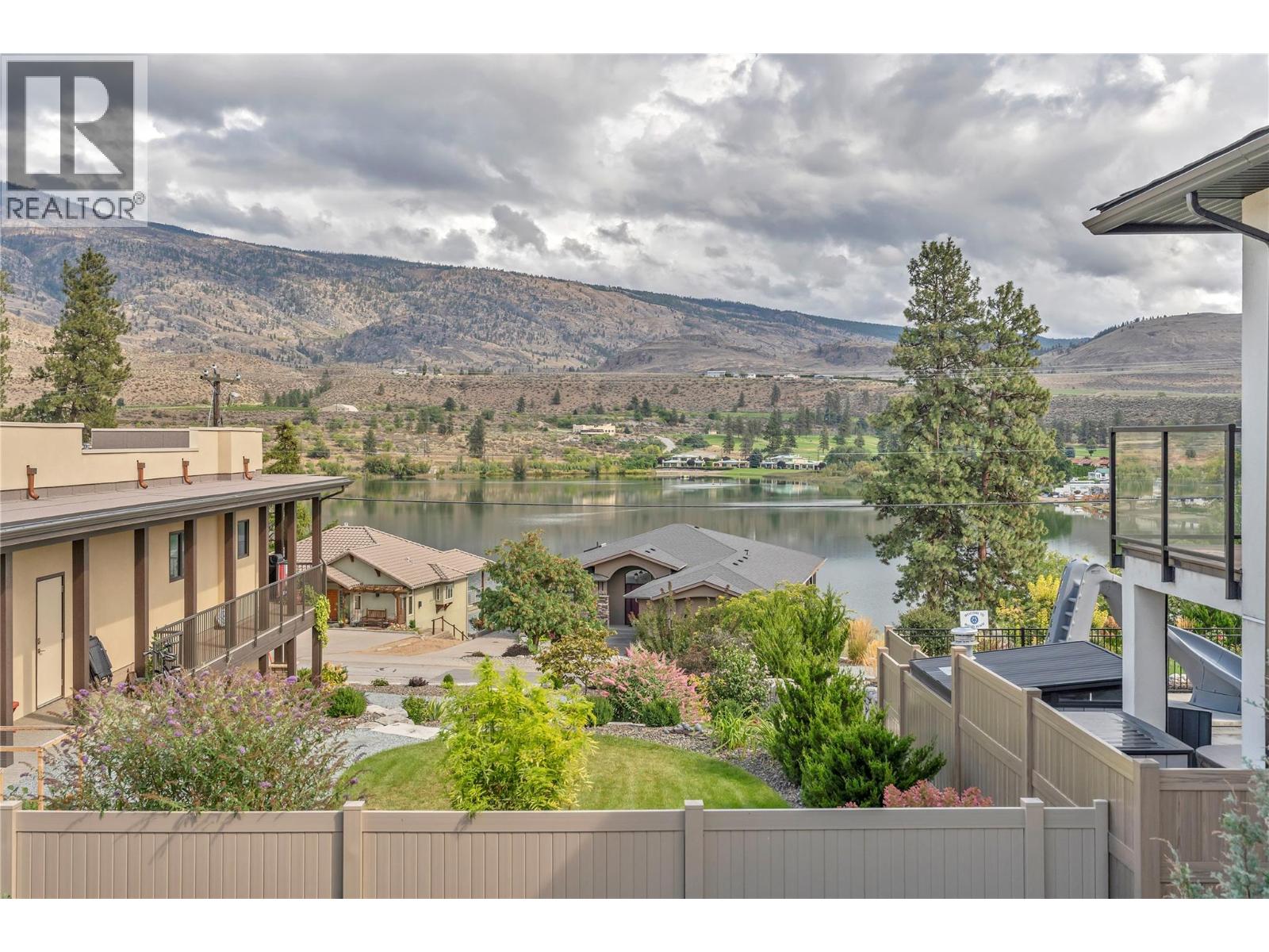 6764 Lakeside Drive, Oliver