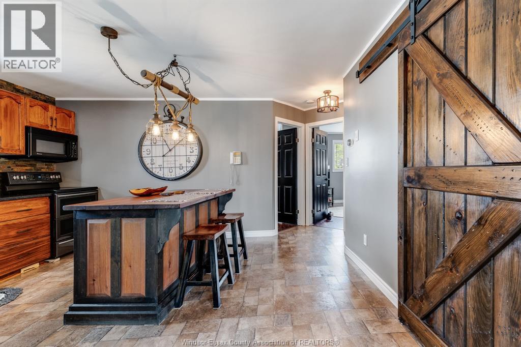 34 Massey DRIVE - 5