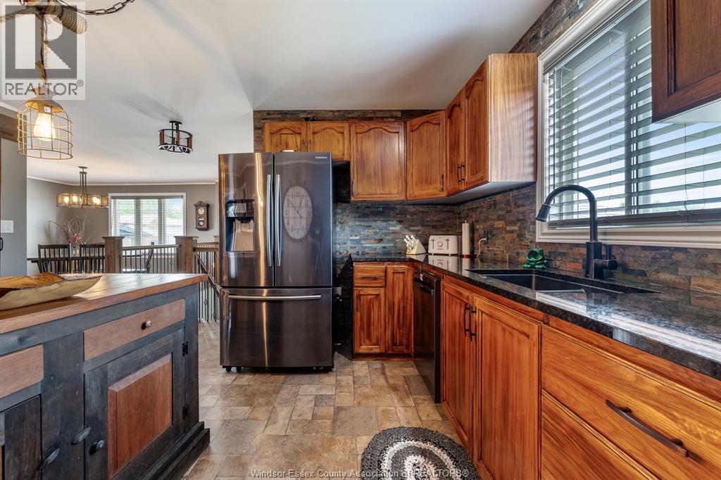 34 Massey DRIVE - 8