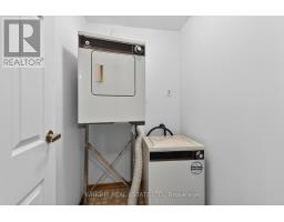 150 Beverley Street, Toronto, ON M5T1Y5 Photo 12