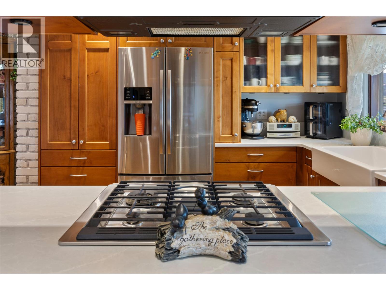 3892 Shuswap Road E - 18