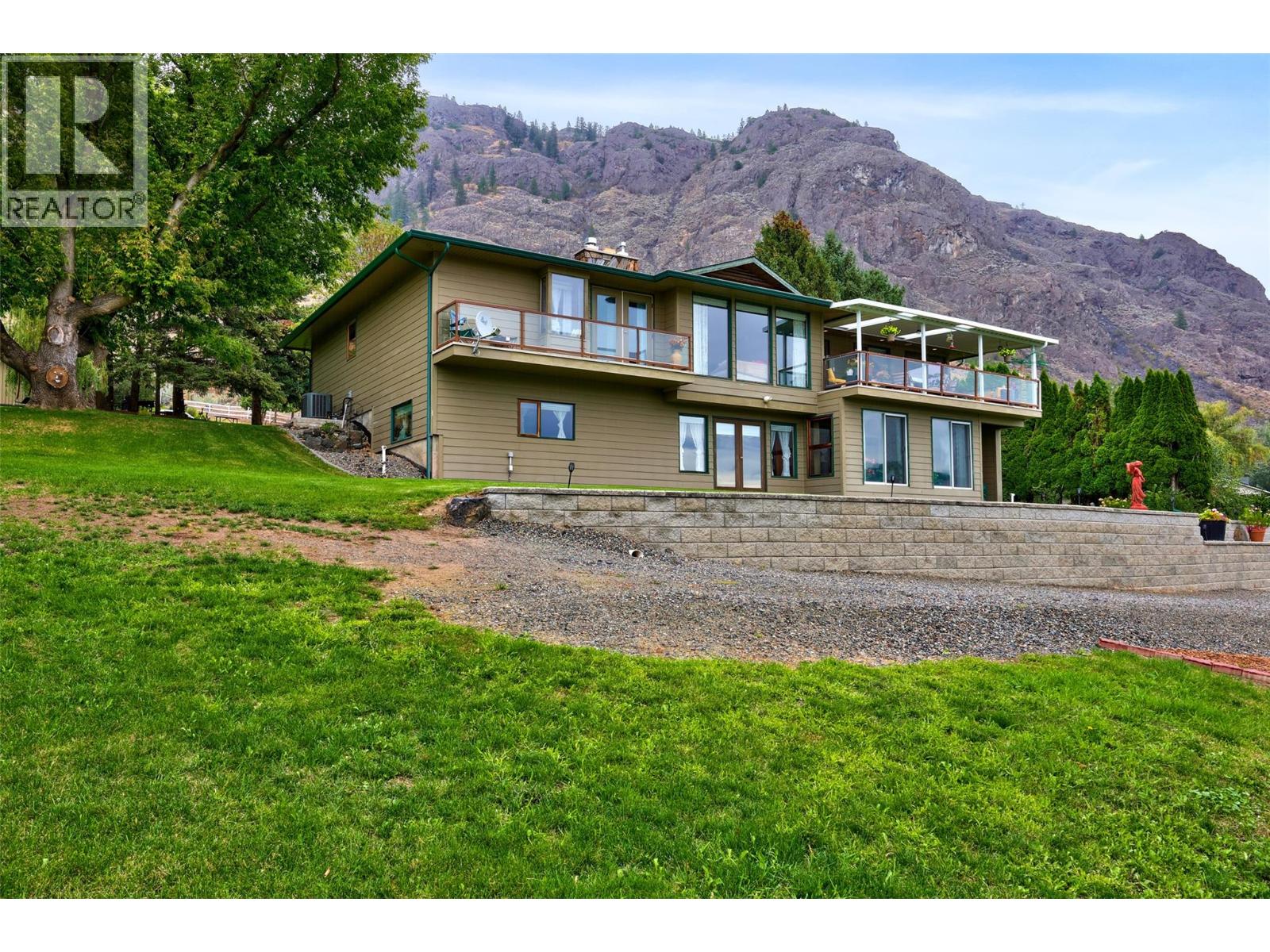 3892 Shuswap Road E - 87