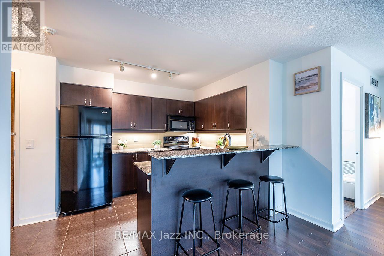 #212 1235 BAYLY STREET - Image 14