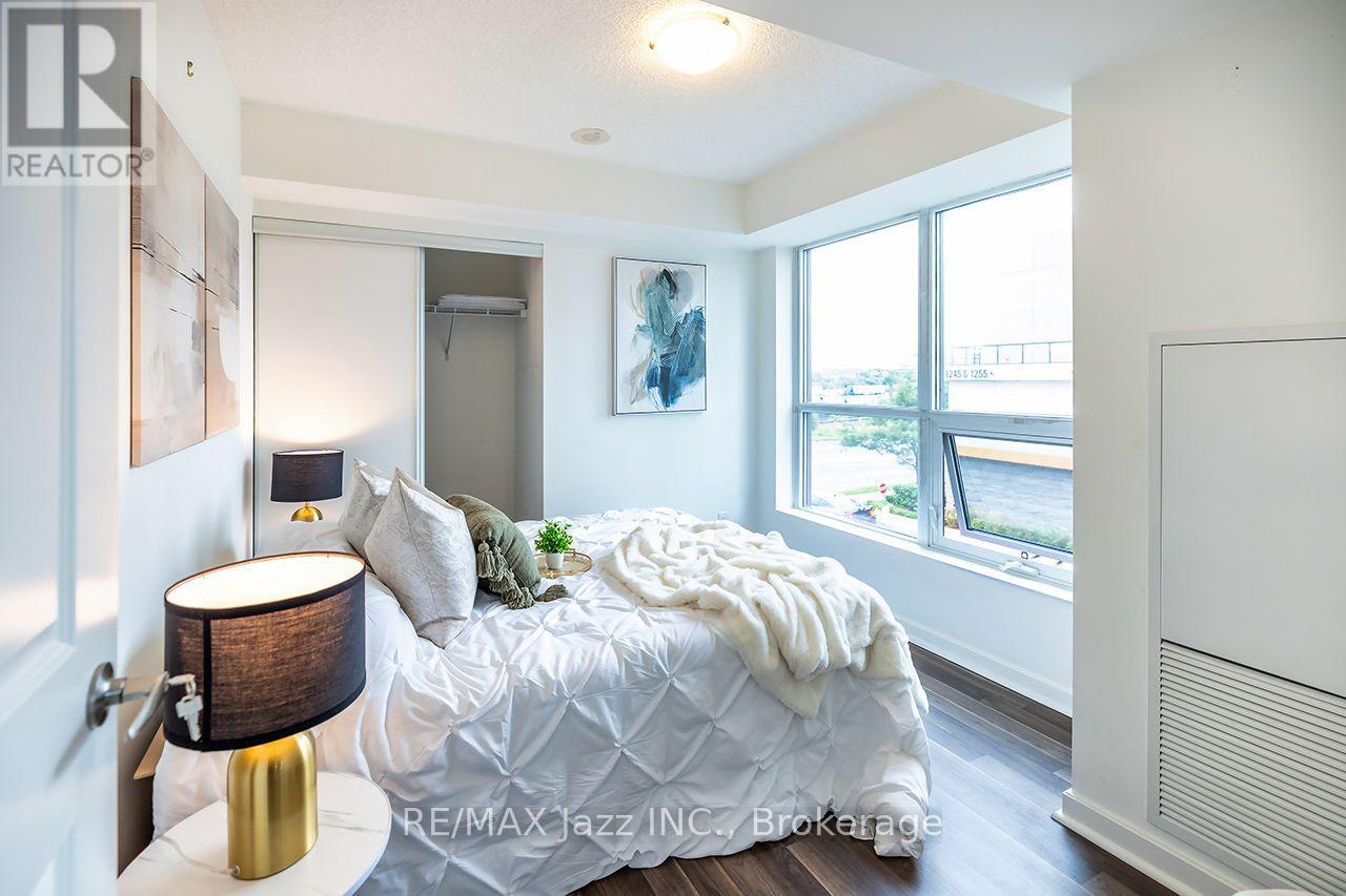 #212 1235 BAYLY STREET - 20
