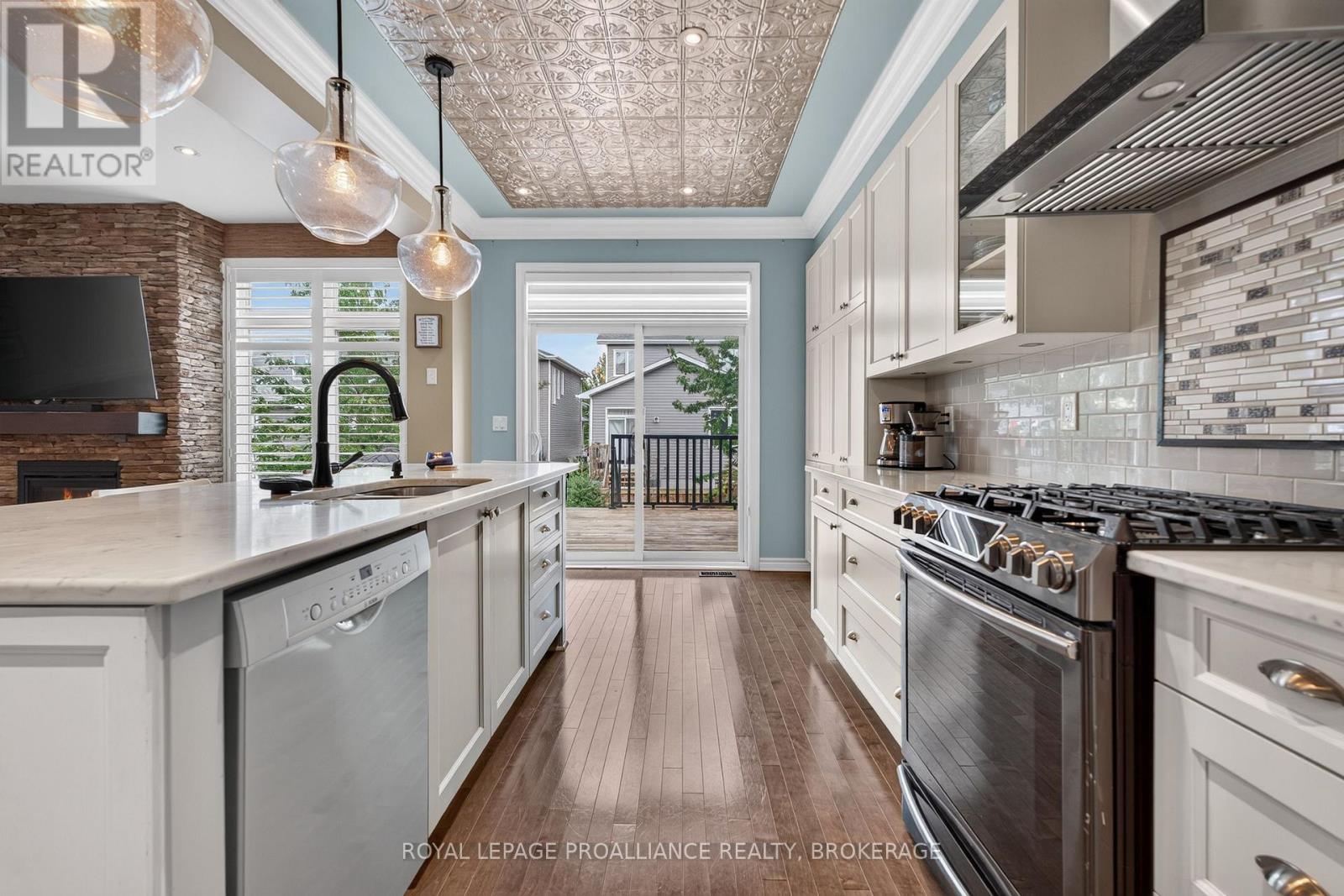 1118 ESCALA CRESCENT - Image 19