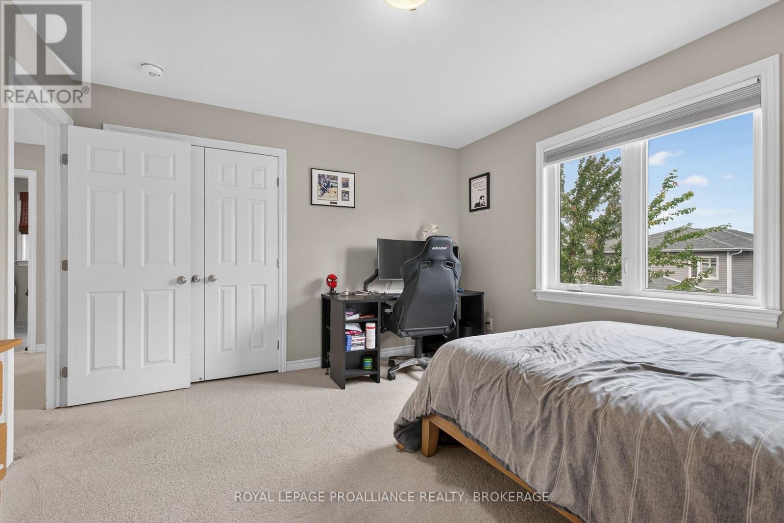 1118 ESCALA CRESCENT - 34