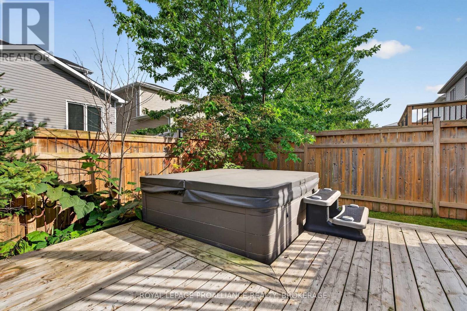 1118 ESCALA CRESCENT - Image 41