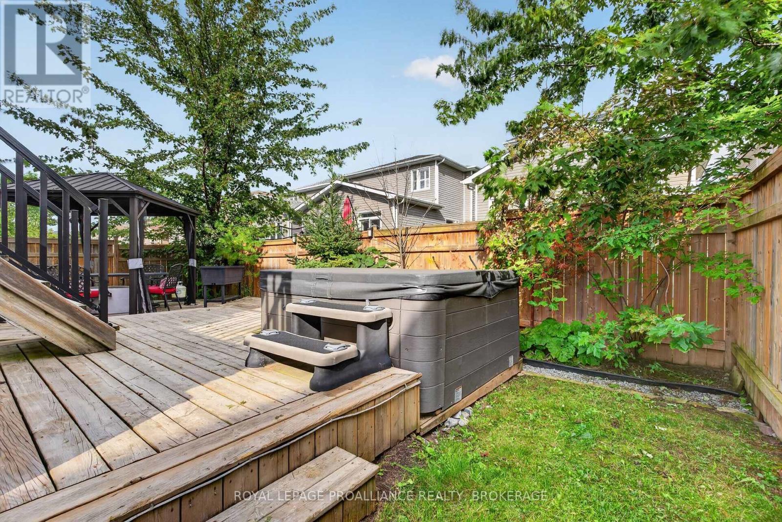 1118 ESCALA CRESCENT - Image 42