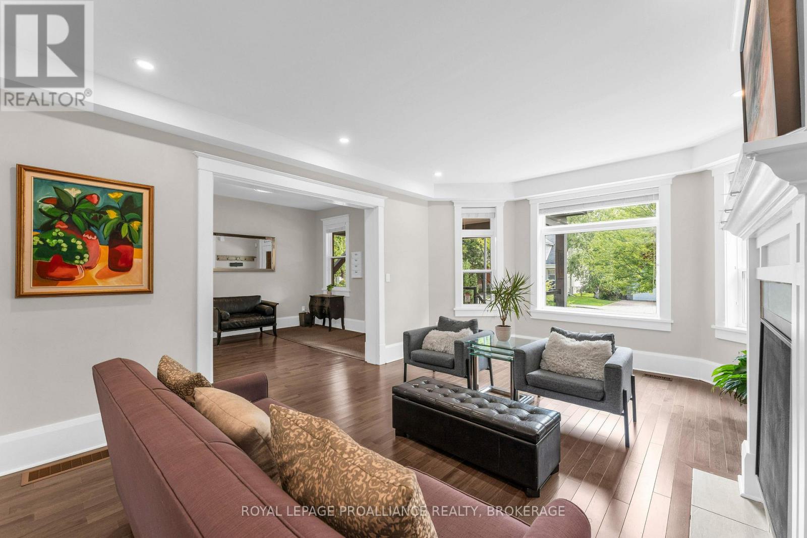 32 KENSINGTON AVENUE - 12