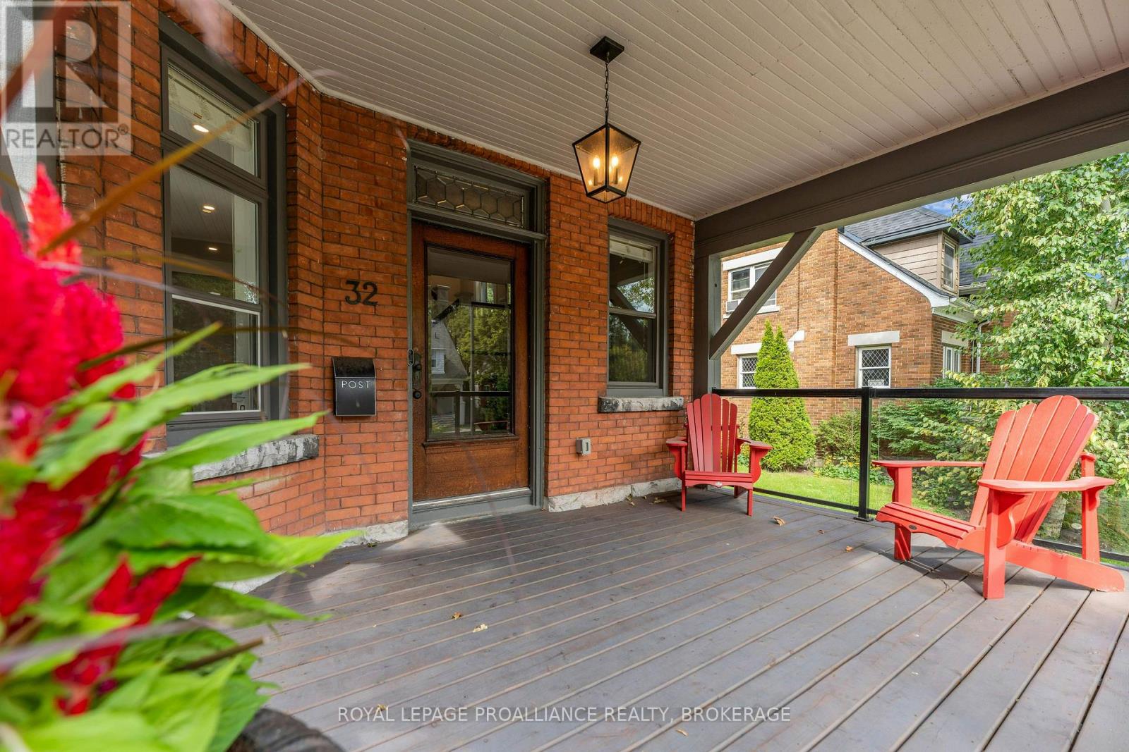 32 KENSINGTON AVENUE, Kingston (Central City East) — photo 7