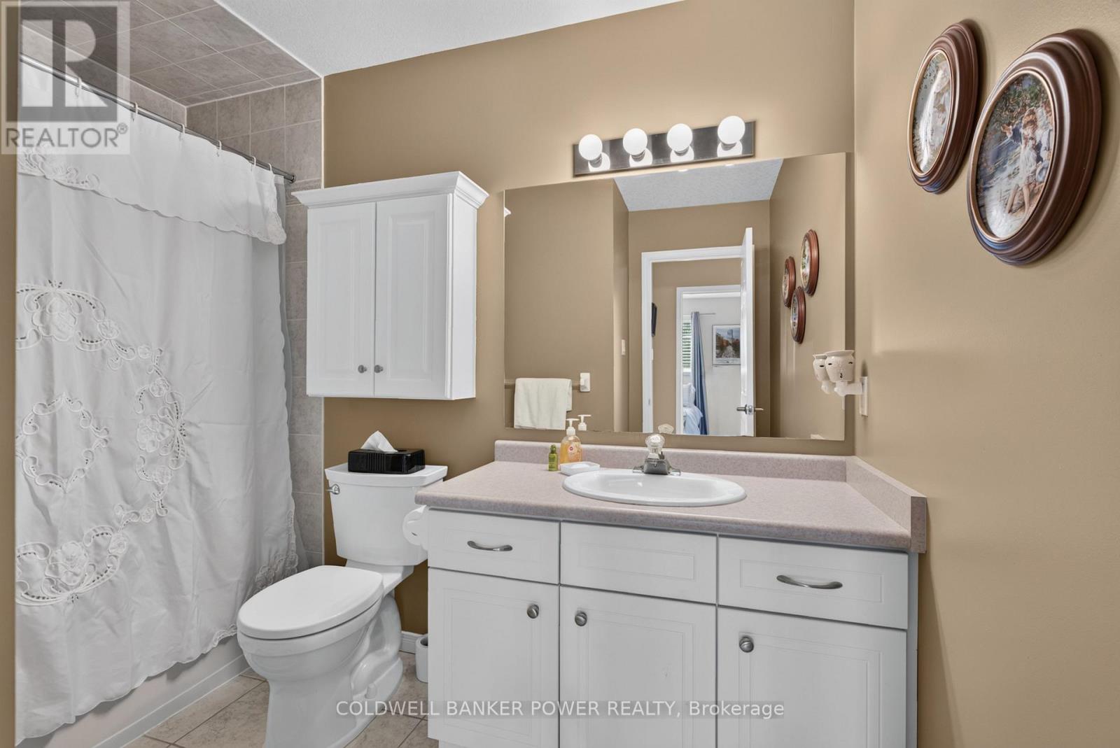 601 RIDGEVIEW DRIVE - 27