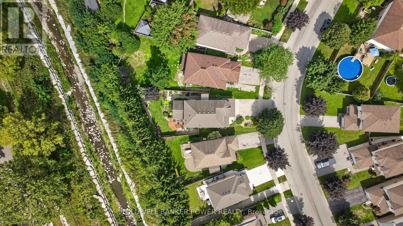 601 RIDGEVIEW DRIVE - 42