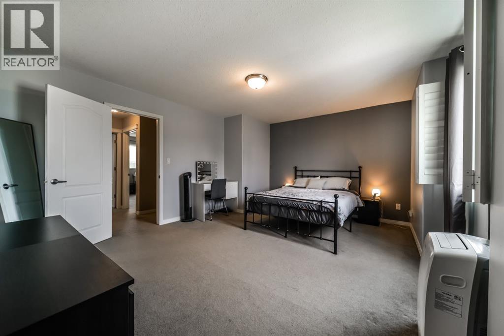 169 Rue Magnan Street - 21
