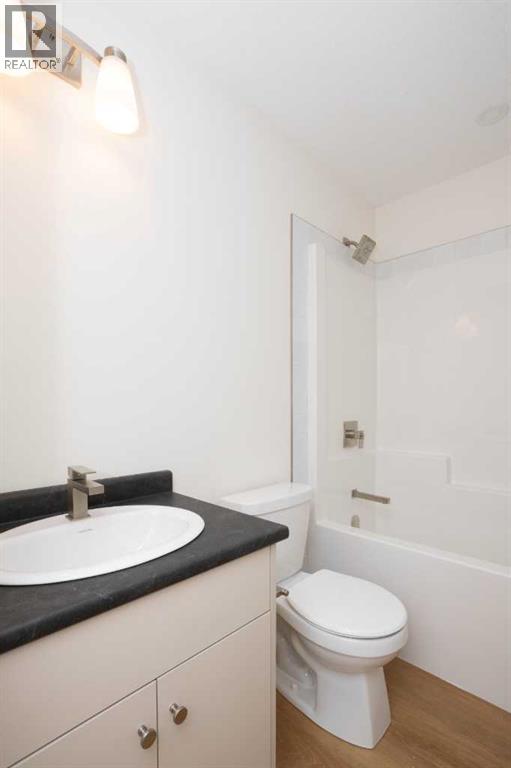 #B 9315 99 Avenue - 27