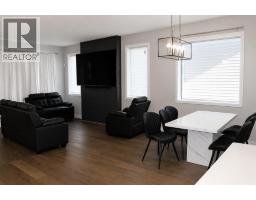 Bedroom - 958 41 Avenue N, Lethbridge, AB T1H7G9 Photo 9