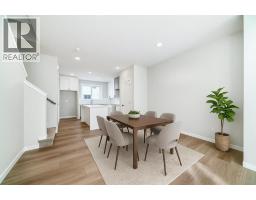 828 Sora Boulevard SE - photo 2