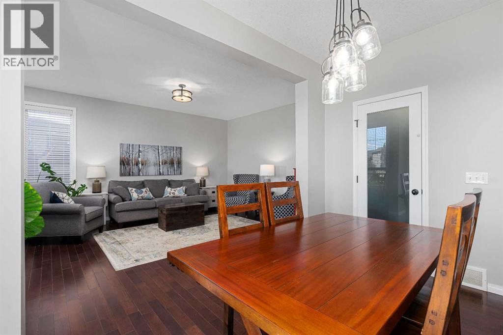 10 Windcreek Terrace SW - 17
