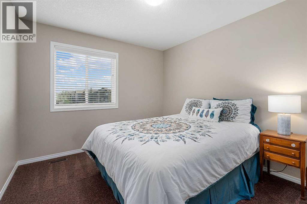10 Windcreek Terrace SW - 39