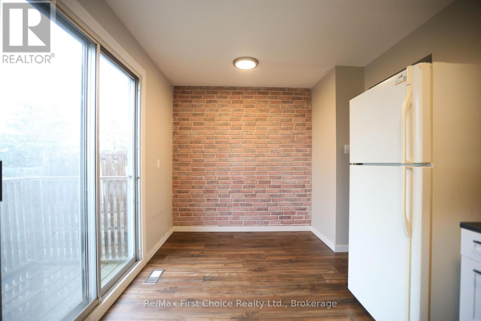 569 MCGILL CRESCENT - 8