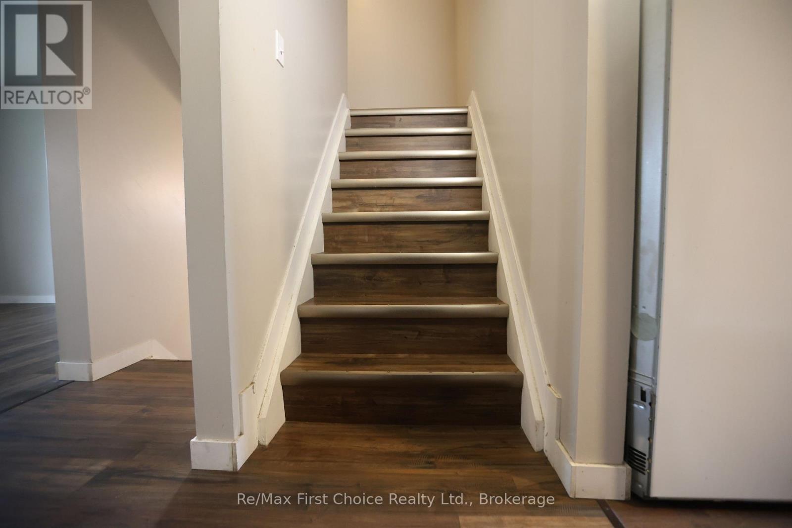 569 MCGILL CRESCENT, Thunder Bay (Northwood Park) — photo 9