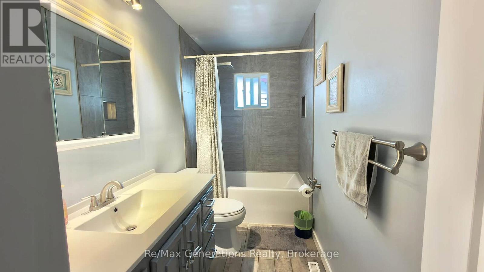 177 MATTHEWS STREET - 11