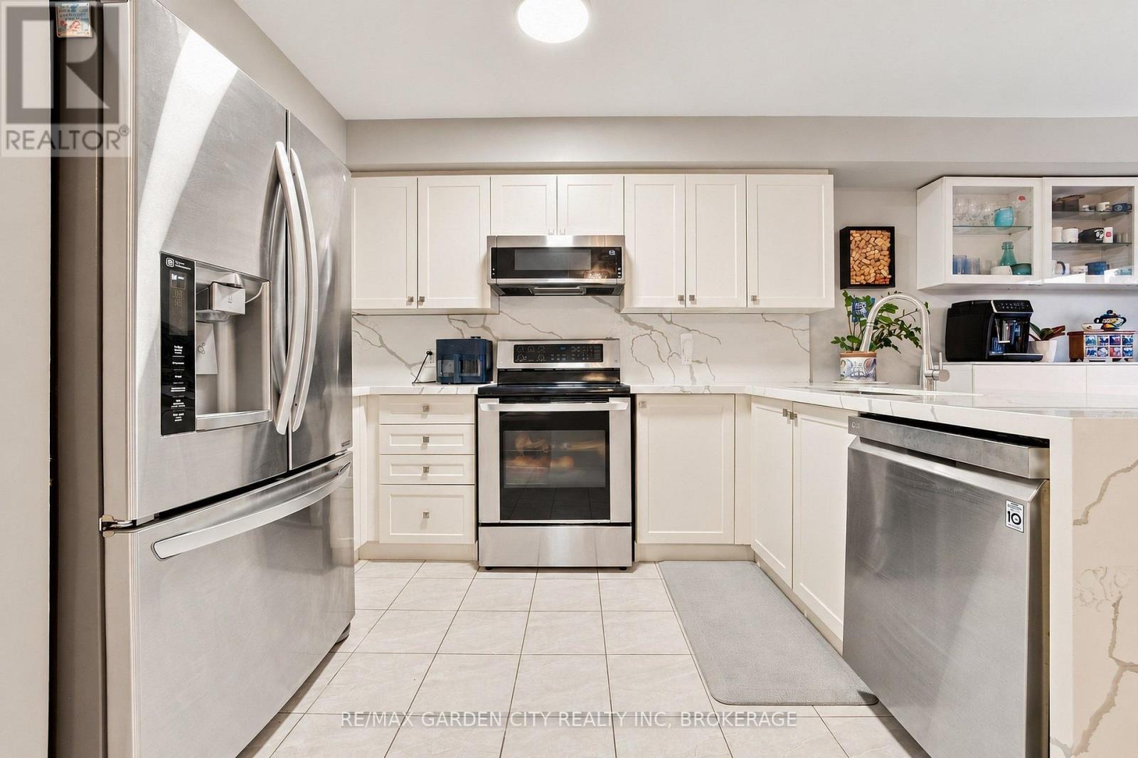 8377 JEFFREY COURT - Image 10