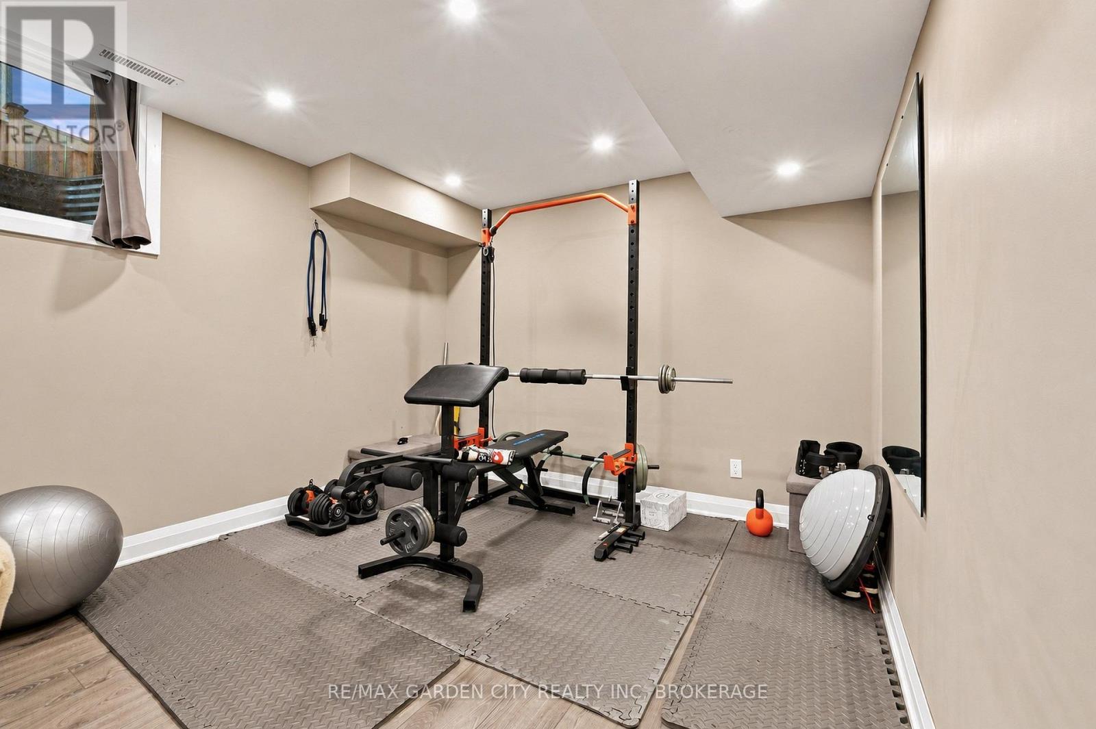 8377 JEFFREY COURT - 28