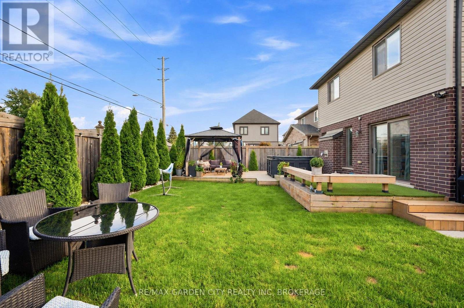 8377 JEFFREY COURT - 32