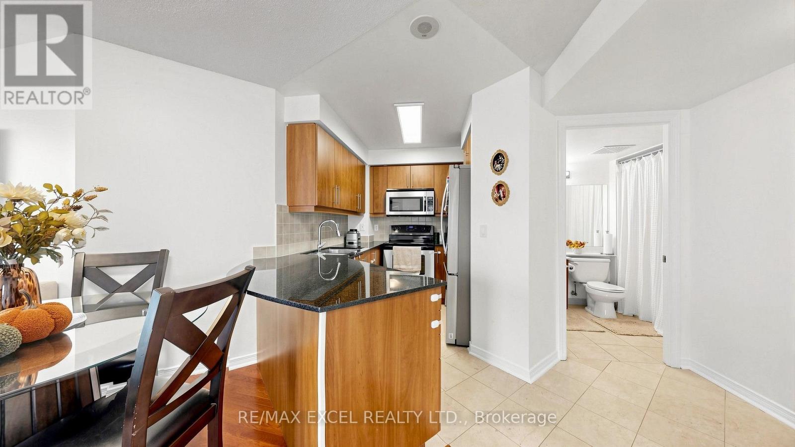 #1603 509 BEECROFT ROAD - 13