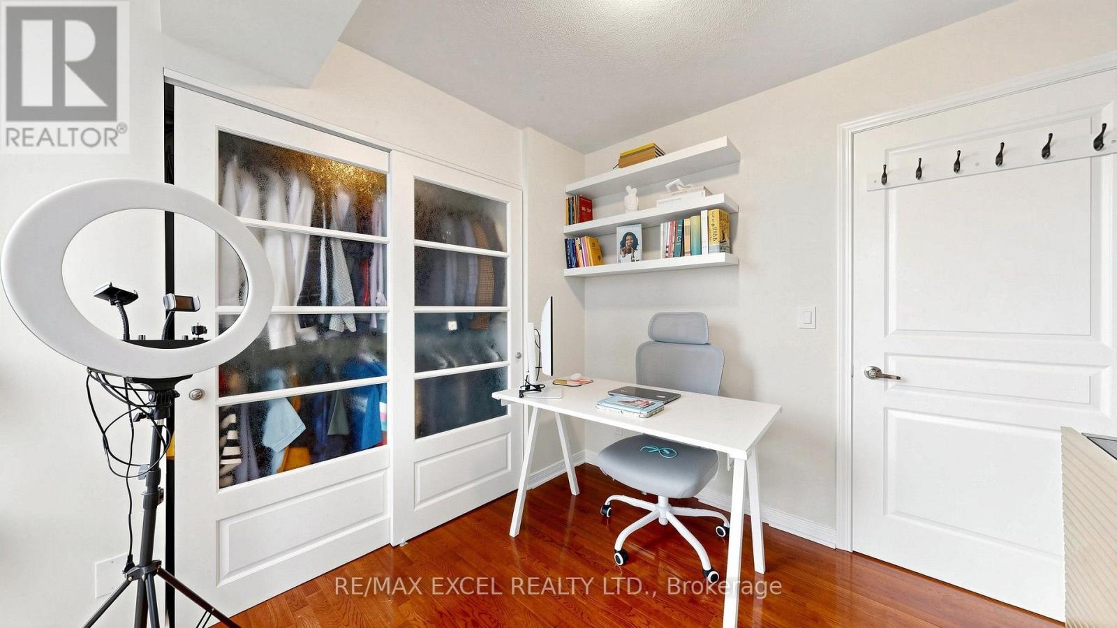 #1603 509 BEECROFT ROAD - 21